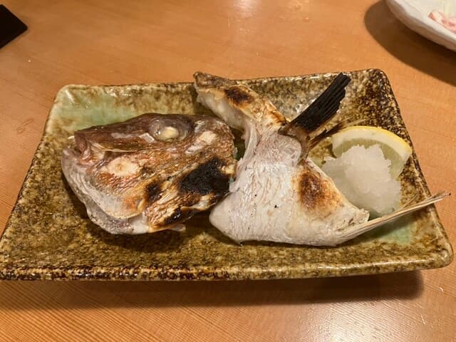 美味しくて手頃な価格の店舗で、常に多くの客で賑わっています。