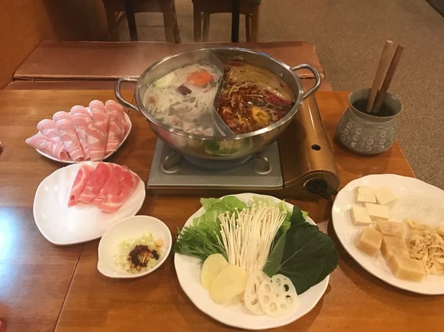 단순히 매운 것만이 아닙니다. 진짜 화오방이에요♪